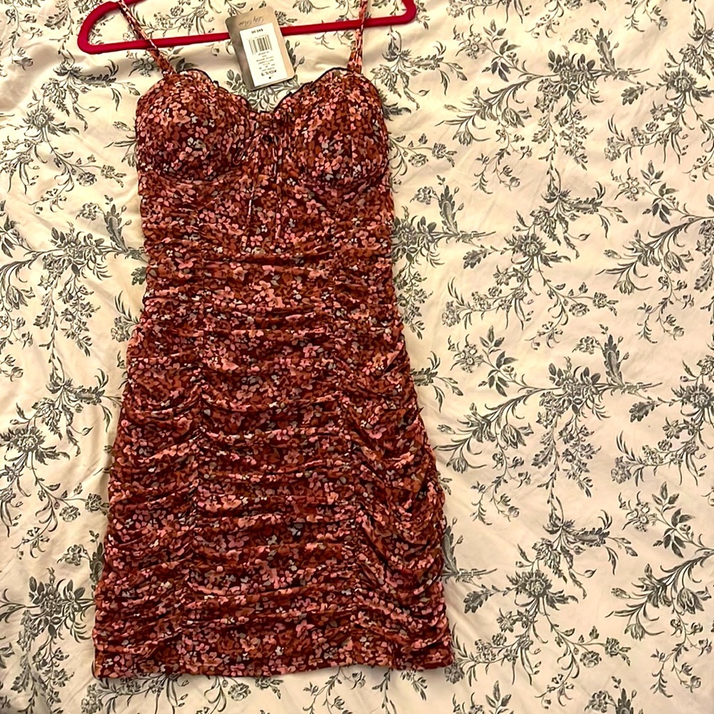 Stretchy brown pink and olive green size XL.